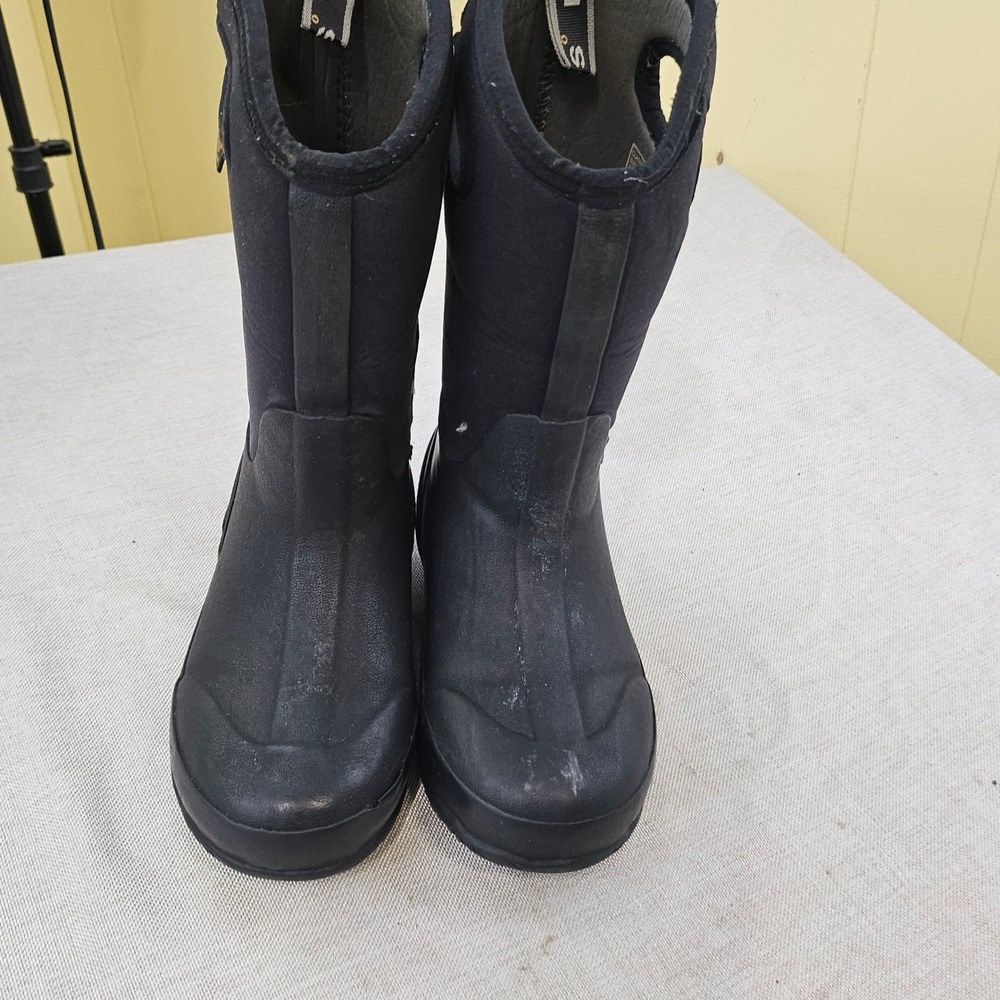 Bogs Classic High Youth Size 2 Black Waterproof Insulated Rain Snow Boots 52065